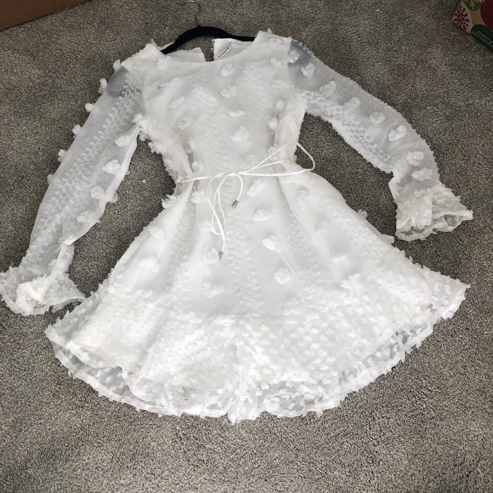selfie Leslie dress